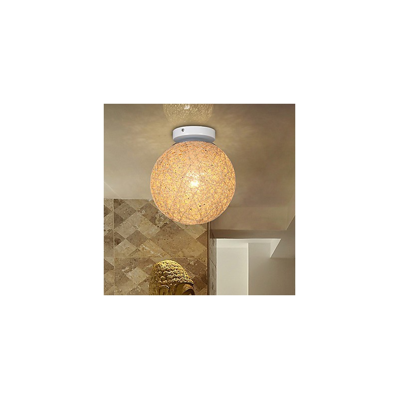 La caña forma bolas de cáñamo, moda creativa y para absorber la luz de la cúpula.