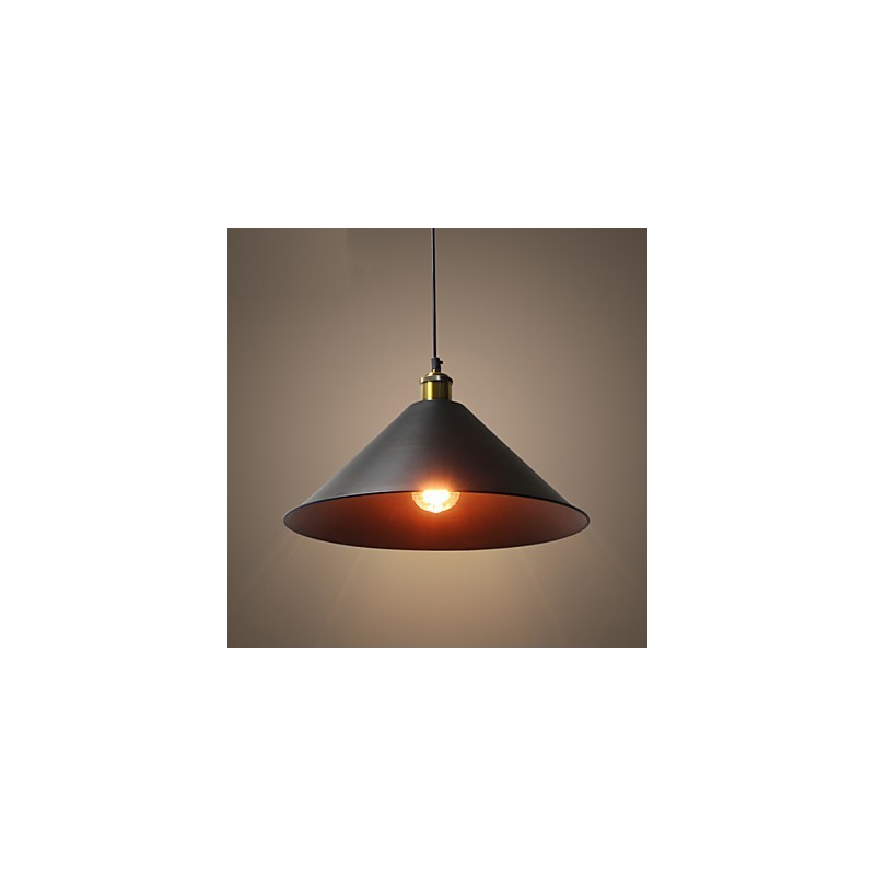 Lámpara colgante de metal de Country Designers