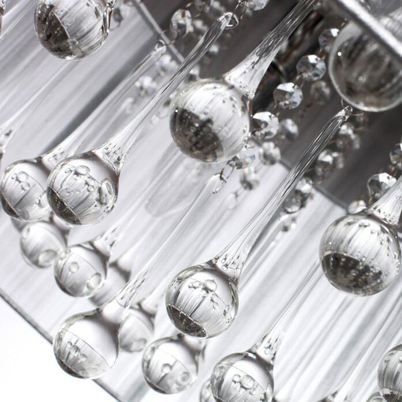Lámpara de araña clásica tradicional de metal cromado y cristal