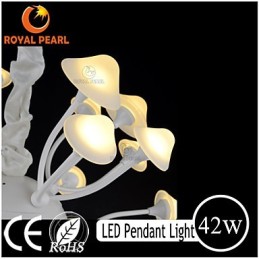 Lámpara colgante moderna con brillo blanco cálido para decoración del hogar