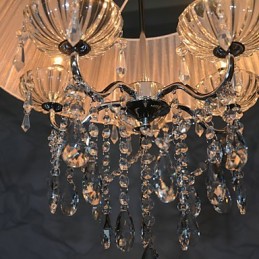 Lámpara colgante Dainty Chic de 5 luces con diseño de flor