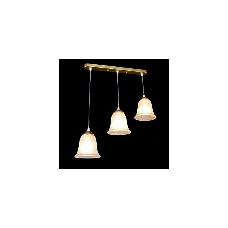 Lámpara colgante de bronce con tres luces y pantalla de cristal, estilo retro clásico europeo.