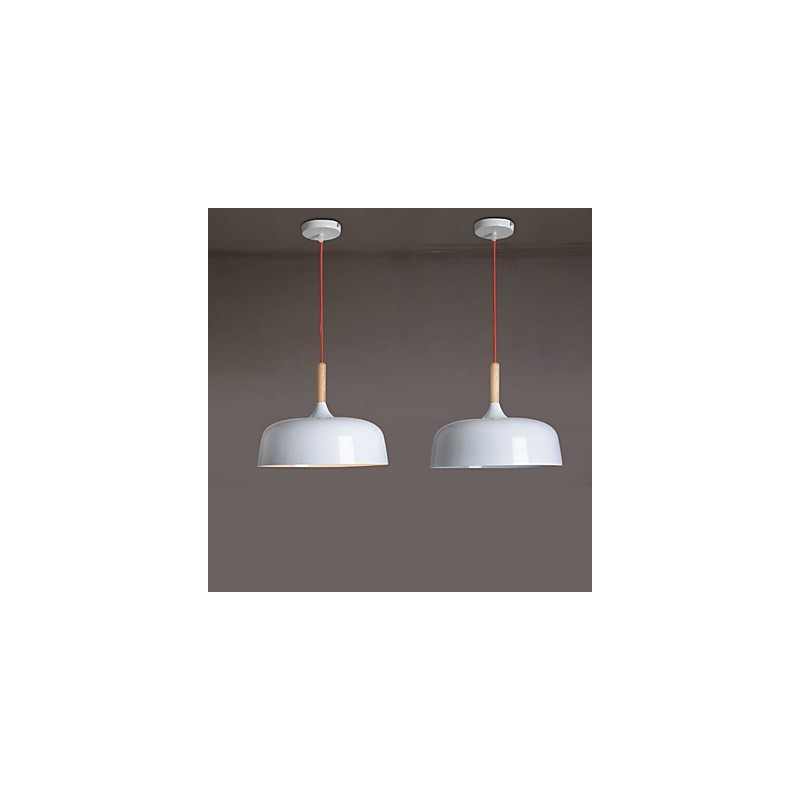 Lámpara colgante de metal con pintura campestre