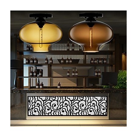 Lámpara colgante de cristal de una sola cabeza, estilo retro y creativo, en una cafetería con pecera.