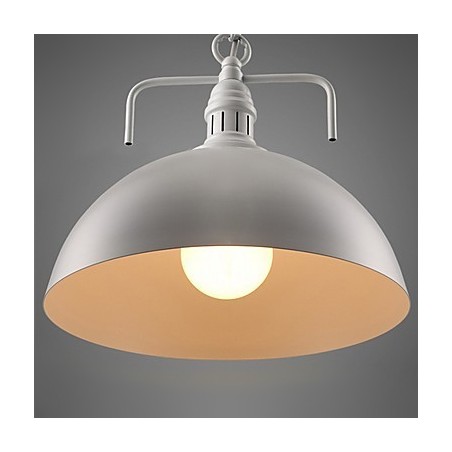 Lámpara colgante de metal con pintura rústica de Lodge