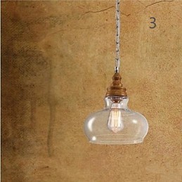 Lámparas y faroles de cristal con vetas de madera para cafeterías