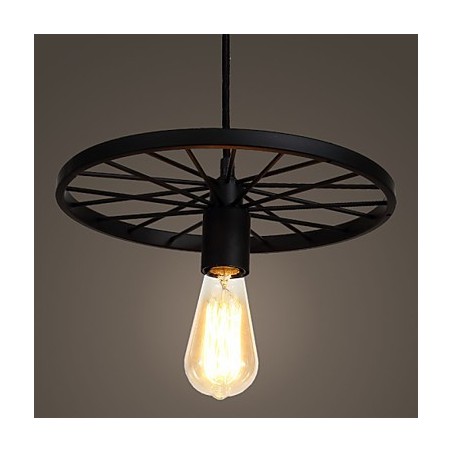 Lámparas colgantes retro estilo loft de hierro forjado estilo industrial con ruedas. Lámparas colgantes retro estilo loft de hierro forjado estilo industrial con ruedas.