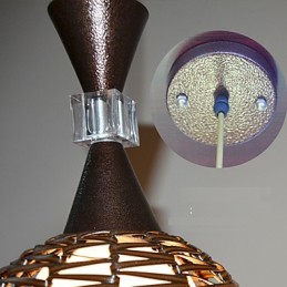 Lámpara colgante clásica con diseño de tejido de caña rural