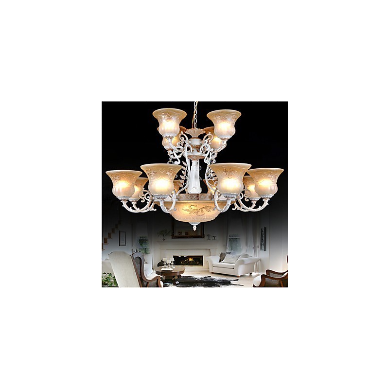 Lámpara de araña blanca de quince luces con pantalla de cristal dorada a mano, estilo retro clásico europeo.
