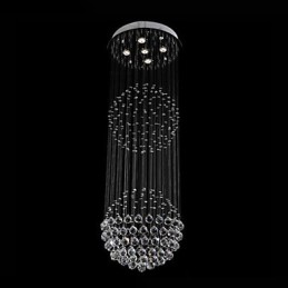 Lámpara colgante moderna de cristal de 5 luces con dosel plateado y globo de cristal transparente.