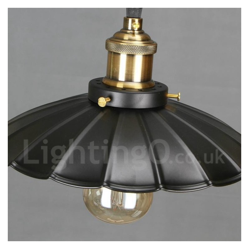 Lámpara colgante vintage de metal negro