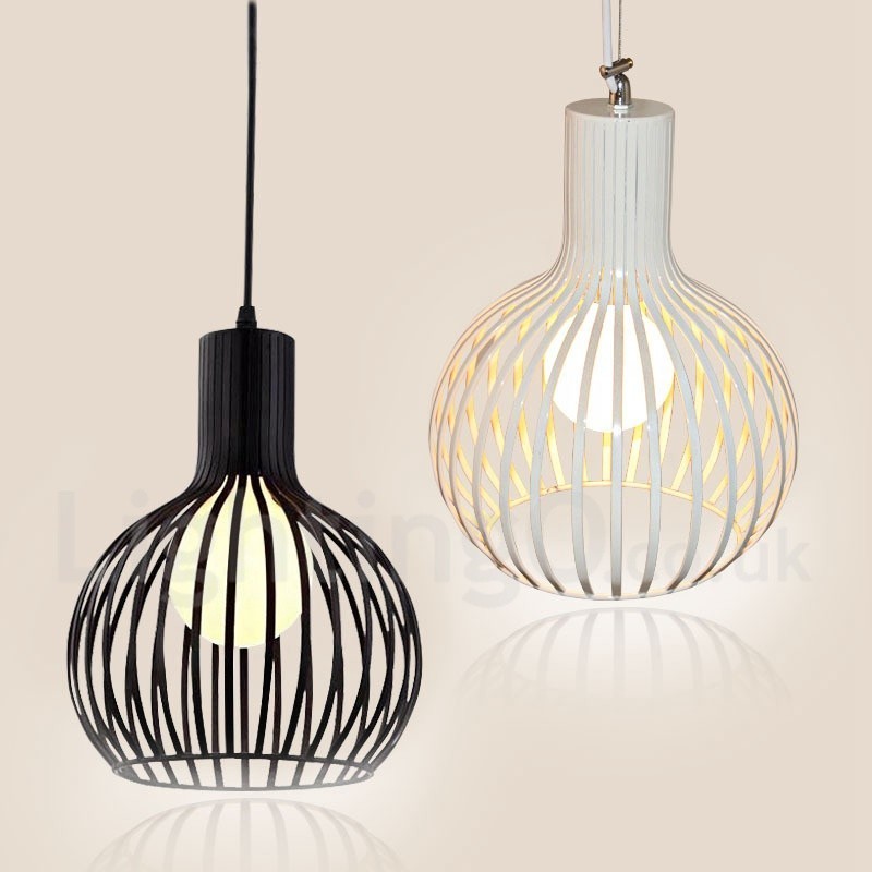 Lámpara colgante moderna y contemporánea de metal con una luz en forma de globo
