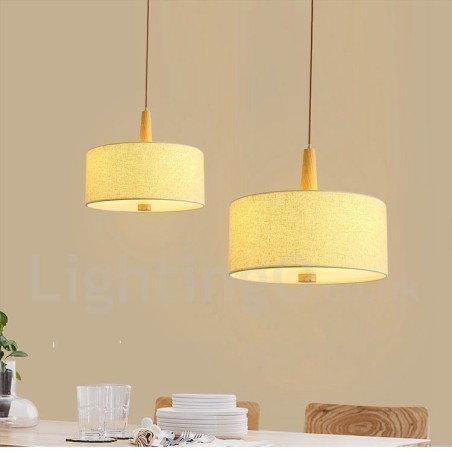 Lámpara colgante de tambor moderna y contemporánea de madera con pantalla de tela Lámpara colgante de tambor moderna y contemporánea de madera con pantalla de tela