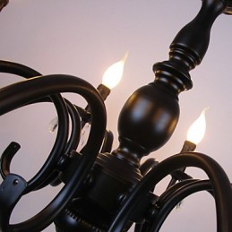 Lámpara de araña de estilo europeo con forma de vela de cristal, lámpara de hierro simple, lámpara decorativa.