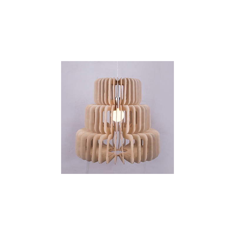 Lámpara de araña vintage de madera con forma de pastel de tres capas