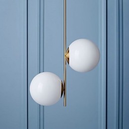 Lámpara de araña de 2 focos con diseño de cabaña rústica para diseñadores de interiores de metal.