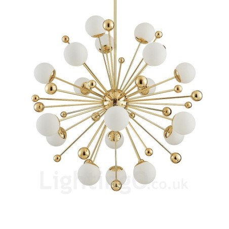 Lámpara de techo moderna y contemporánea de 18 luces con revestimiento de cobre y pantalla de cristal con forma de bola blanca. Lámpara de techo moderna y contemporánea de 18 luces con revestimiento de cobre y pantalla de cristal con forma de bola blanca.