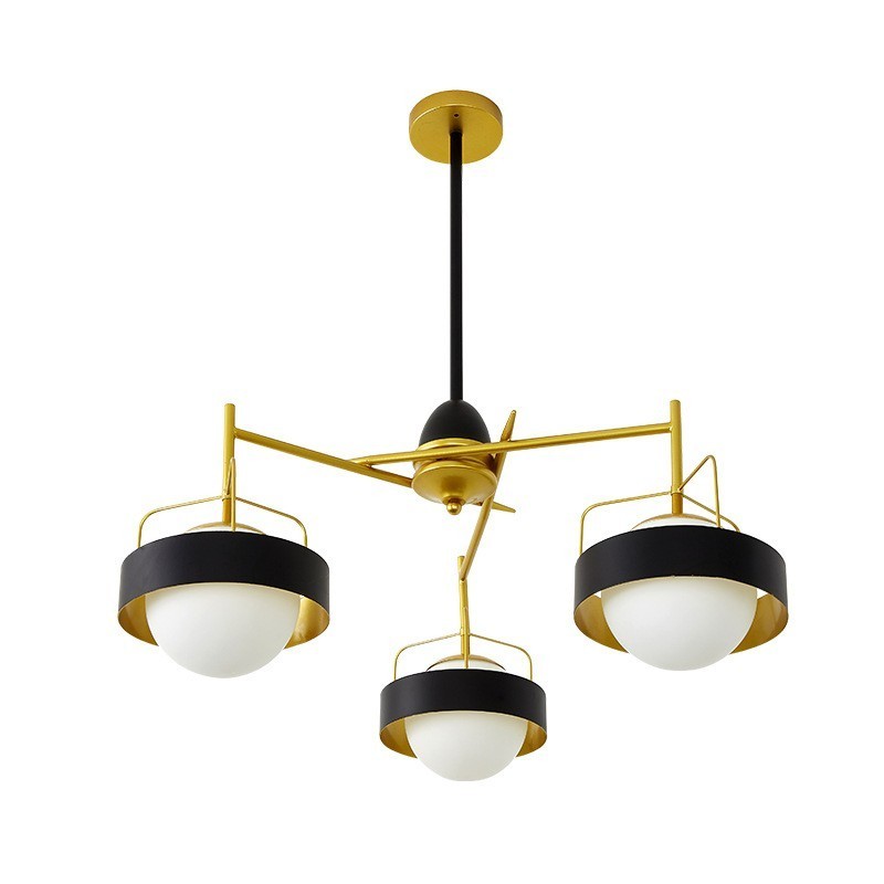 Lámpara de techo moderna contemporánea de 3 luces con baño de cobre y pantalla de cristal esférico blanco y negro.