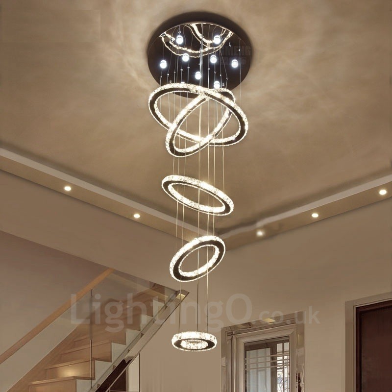Lámpara colgante de techo de cristal moderna con 5 anillos, regulable, Wi-Fi, inteligente, tres colores de fuente de luz, lámpara de araña para interiores