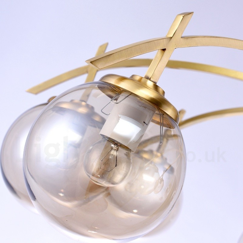 Lámpara colgante de latón rústico retro de 8 luces con pantalla de cristal