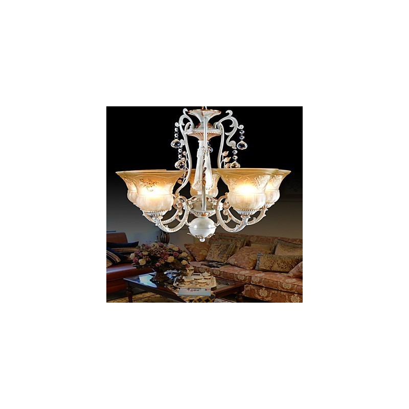 Lámpara de araña blanca de cinco luces con pantalla de cristal dorado a mano, estilo retro clásico europeo.