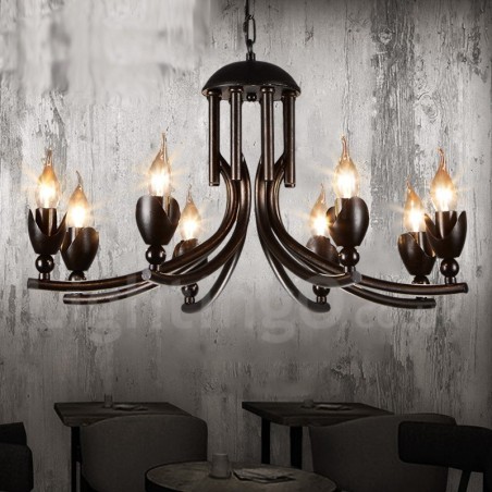 Lámpara colgante de acero de estilo industrial para tienda. Lámpara colgante de acero de estilo industrial para tienda.