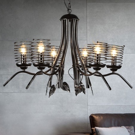 Lámpara colgante de acero de estilo industrial para tienda. Lámpara colgante de acero de estilo industrial para tienda.