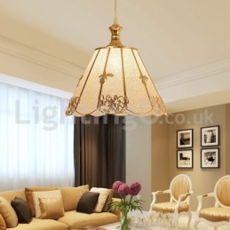 Exquisita tienda de lámparas colgantes modernas de una luz