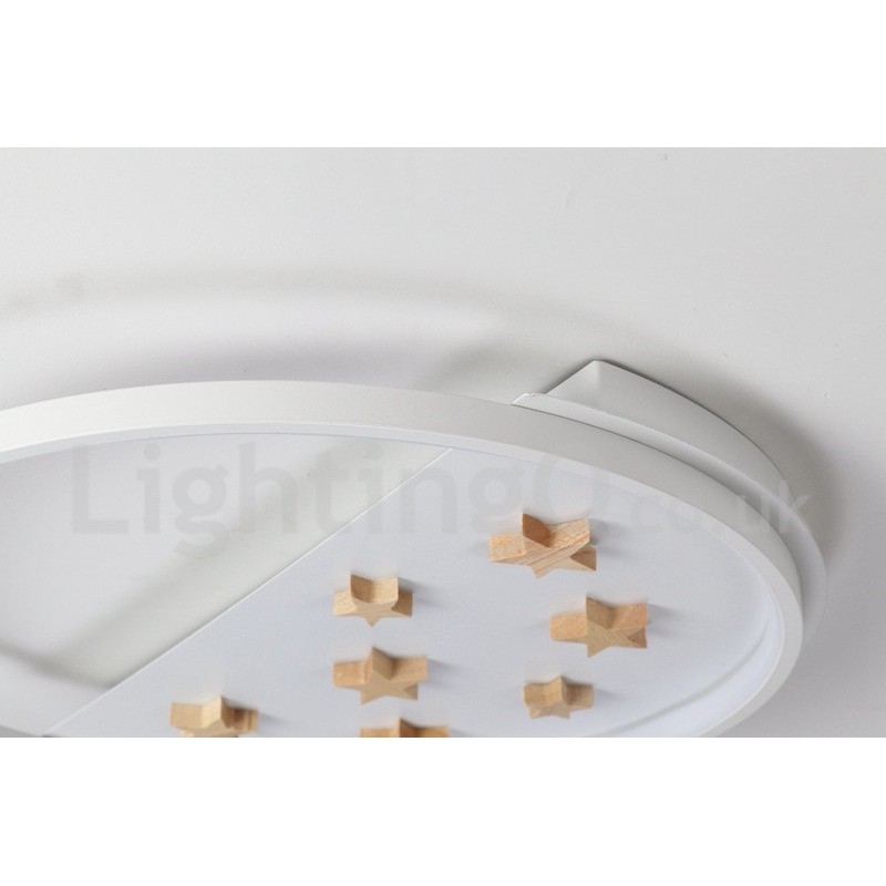 Lámpara de techo ultrafina de madera redonda con estrellas blancas regulables. También se puede usar como luz de pared.