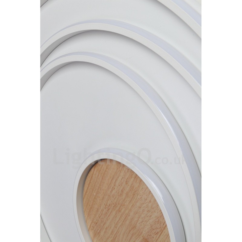 Lámpara de techo ultrafina de madera con anillos blancos regulables, también se puede usar como luz de pared.