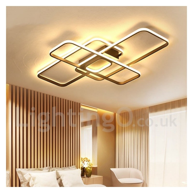 Lámpara de techo moderna y contemporánea de aluminio con acabado en pintura, empotrada con regulador de intensidad remoto. También se puede usar como lámpara de pared.