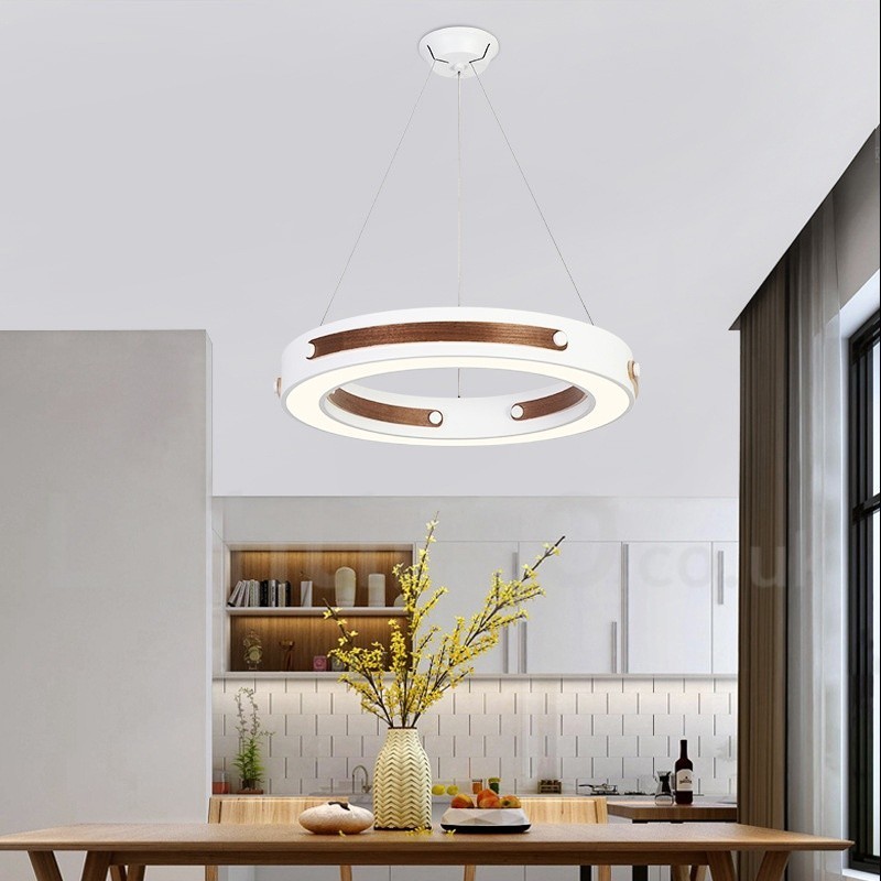 Lámpara colgante moderna contemporánea con forma de anillo en varios colores de madera y pantalla acrílica