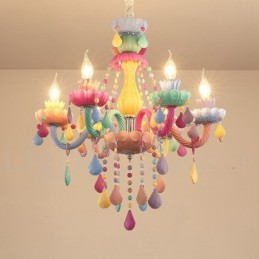 Lámpara de araña Macaron de 6 luces con vela de cristal multicolor, estilo mini para niños.
