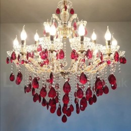 Candelabro dorado de lujo con 18 (12+6) luces de cristal rojo