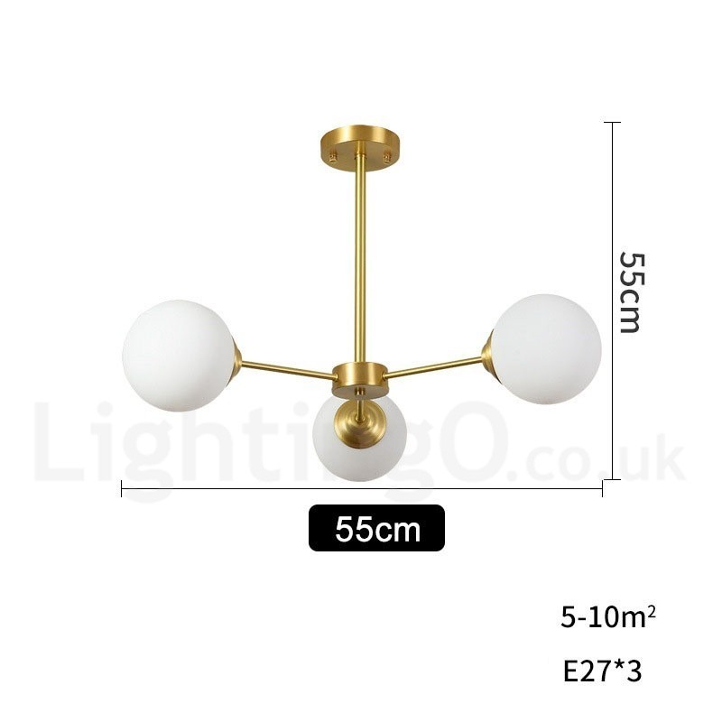 Lámpara colgante moderna de metal con tres luces de latón puro del norte de Europa.