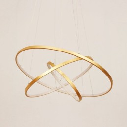 Lámpara colgante regulable con control remoto, diseño moderno dorado, tres anillos.