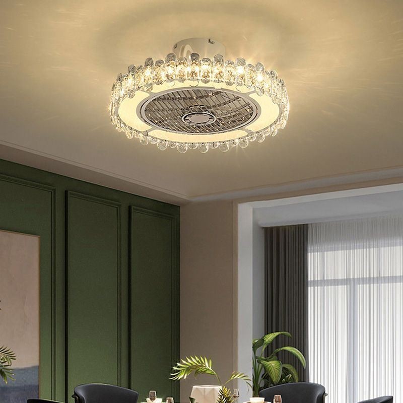 Lámpara de techo redonda dorada con luz de ventilador de cristal