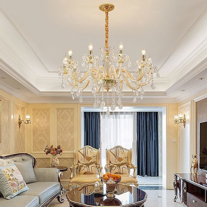 Elegante lámpara colgante de cristal de estilo europeo.