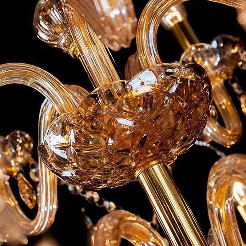 Lámpara colgante de cristal europea, elegante y grande, color ámbar.