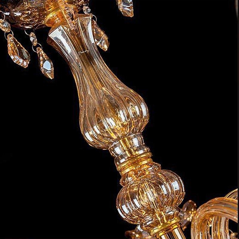Lámpara colgante de cristal europea, elegante y grande, color ámbar.