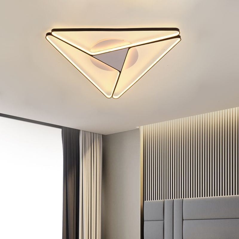 Lámpara de techo triangular minimalista empotrada