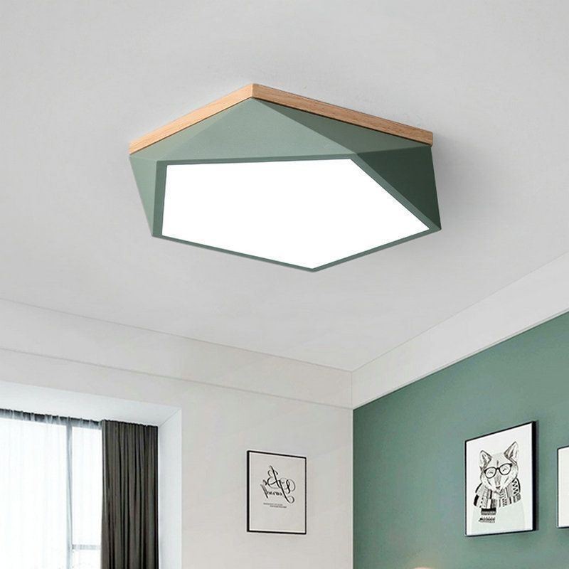 Lámpara de techo moderna con diseño en forma de diamante, regulable, empotrada.