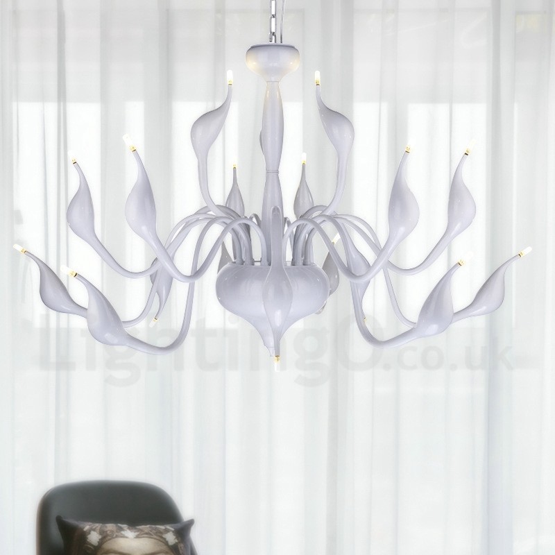 Lámpara de araña de cisne posmoderna de 18 luces de acero inoxidable G4 con acabado blanco