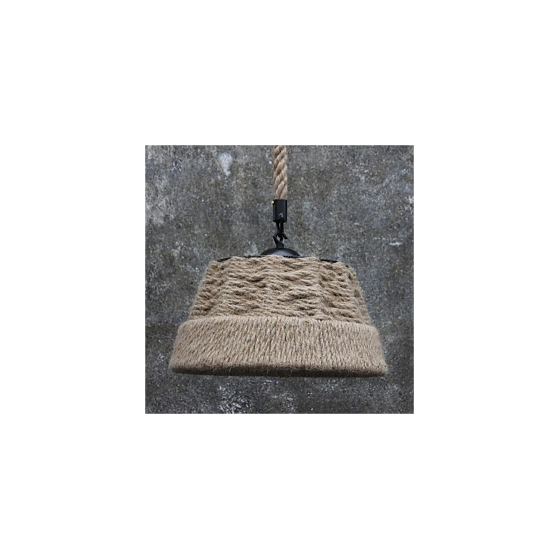 Lámpara de araña retro de estilo rural industrial hecha a mano con cuerda de cáñamo.