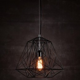 Lámpara colgante con pantalla trenzada negra