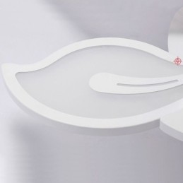Lámpara de techo empotrada con pétalos creativos
