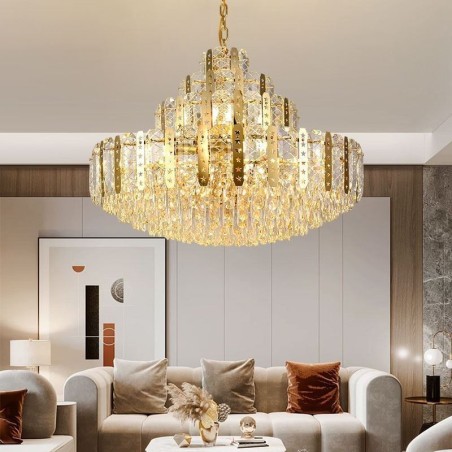 Lámpara colgante de cristal de lujo con lámina de hierro dorada calada – Ideal para el cuarto piso Lámpara colgante de cristal de lujo con lámina de hierro dorada calada – Ideal para el cuarto piso
