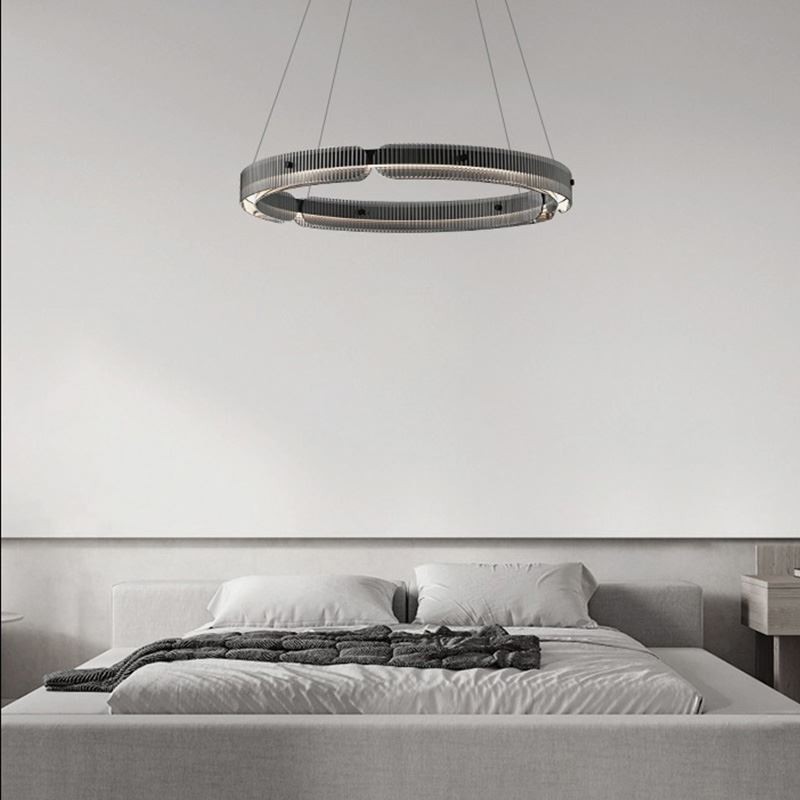 Lámpara colgante circular de 60 a 80 cm, de cristal, regulable sin escalonamientos, con control remoto.