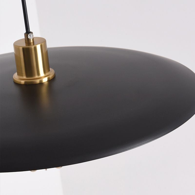 Lámpara colgante nórdica de hierro forjado con forma de disco creativo