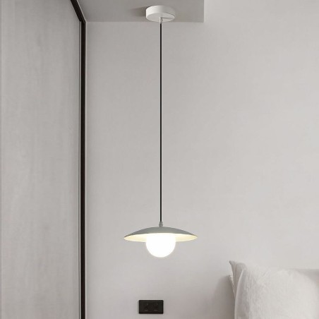 Lámpara de techo nórdica creativa con disco G9 de hierro forjado Lámpara de techo nórdica creativa con disco G9 de hierro forjado